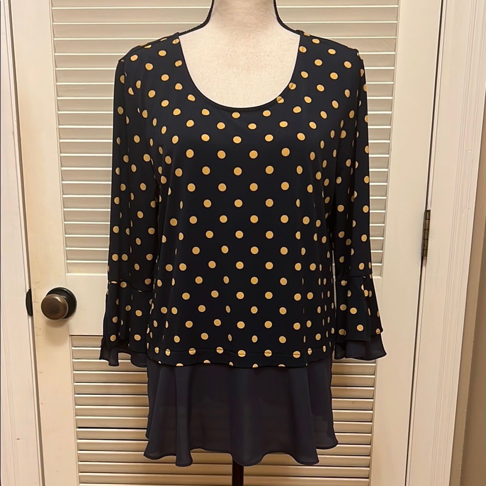 Jones New York Top with Polka Dots & Bell Sleeves in Navy & Gold, Size Lge,EUC